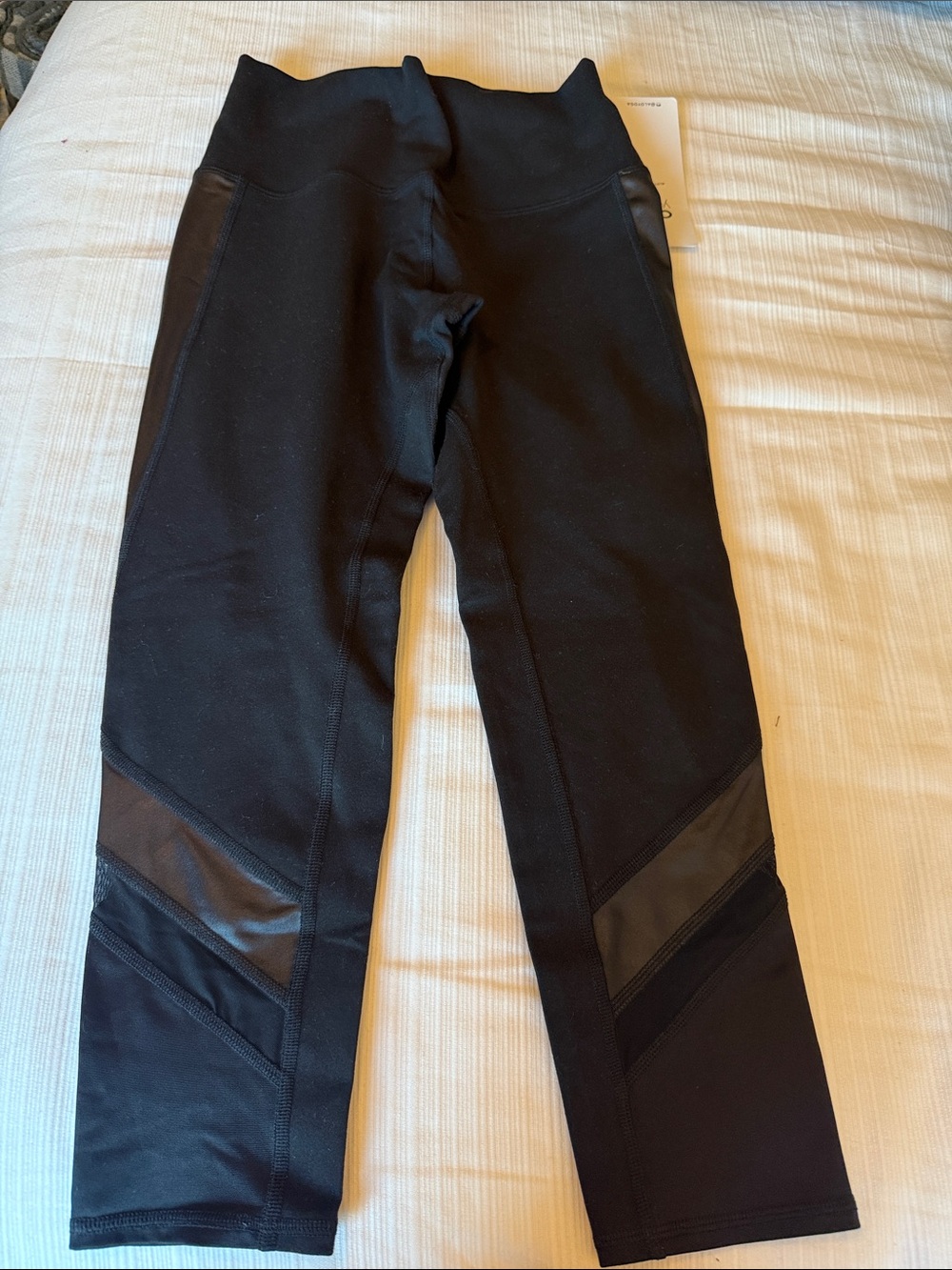 ALO Yoga Kids Black Performance Leggings with Mesh Insets